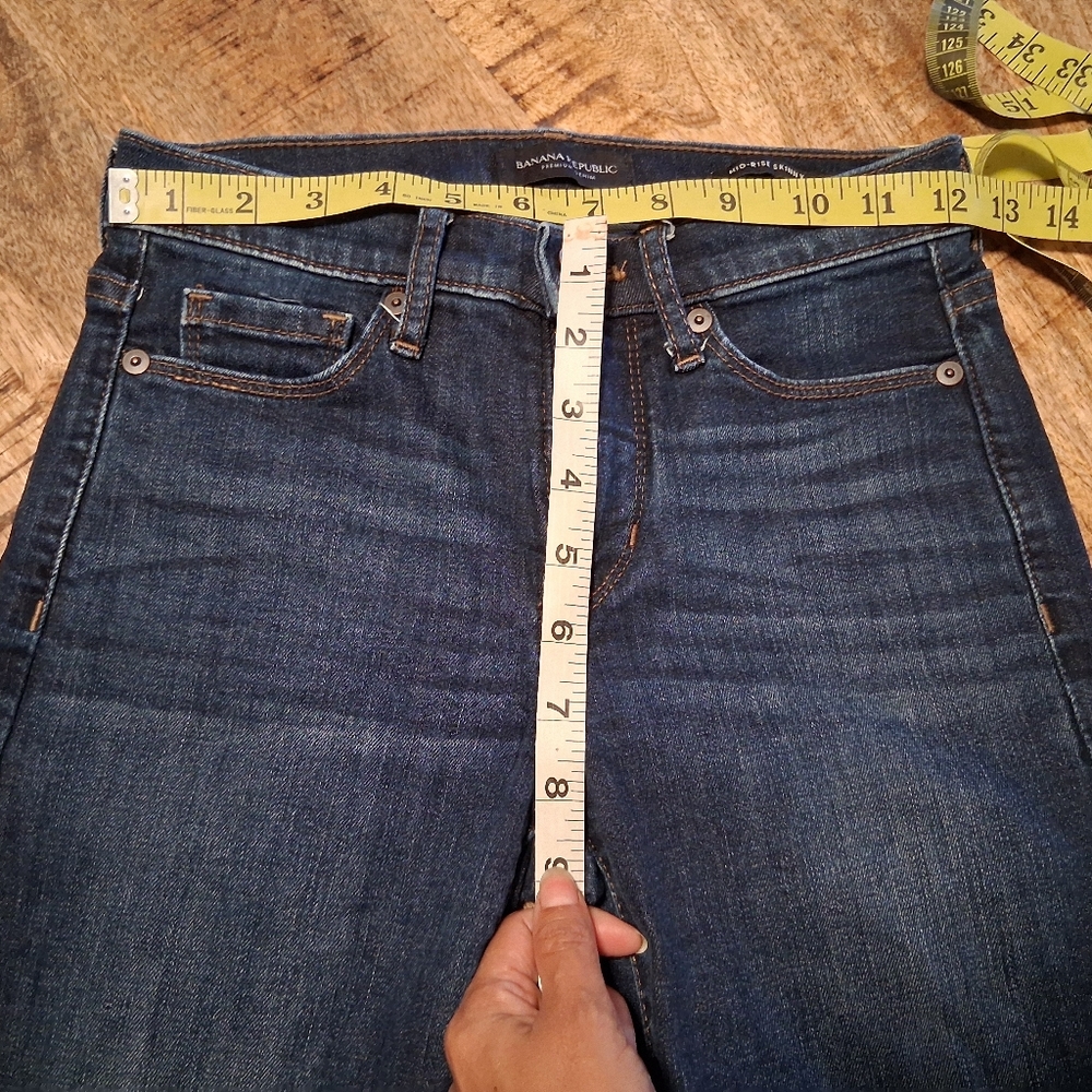 EUC Banana Republic Midrise Skinny Jeans - Picture 9 of 11